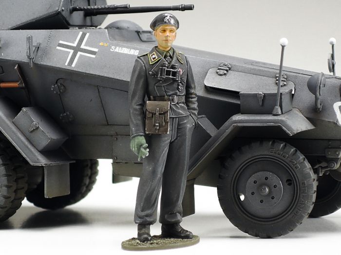 Tamiya 1:35 Sd.Kfz. 231 German 6-Wheeled Heavy Armored Car 37024