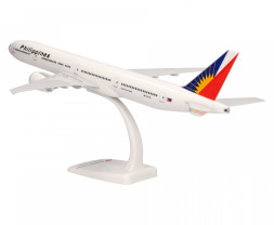 1:200 Boeing 777-3F6ER, Philippine Airlines, 2000s Colors (Snap-Fit)