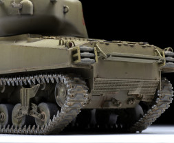 1:35 M4A2(76)W Sherman