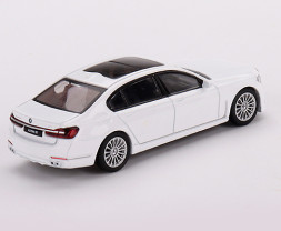 1:64 BMW Alpina B7 xDrive Alpine White LHD