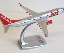 1:200 Boeing 737-85P(WL), Jet2, 2000s Colors (Snap-Fit)