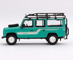 1:64 Land Rover Defender 110 1985 County Station Wagon Trident Green