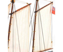 1:50 Captain's Longboat HMS Endeavour