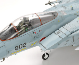 1:32 McDonnell Douglas F-15J Eagle