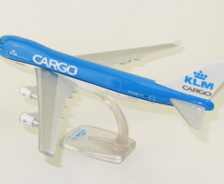 1:200 Boeing 747-406ERF, KLM Royal Dutch Airlines, KLM Cargo Colors (Snap-Fit)