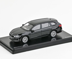 1:43 Škoda Superb IV Combi (2023) – černá Ebony metalíza